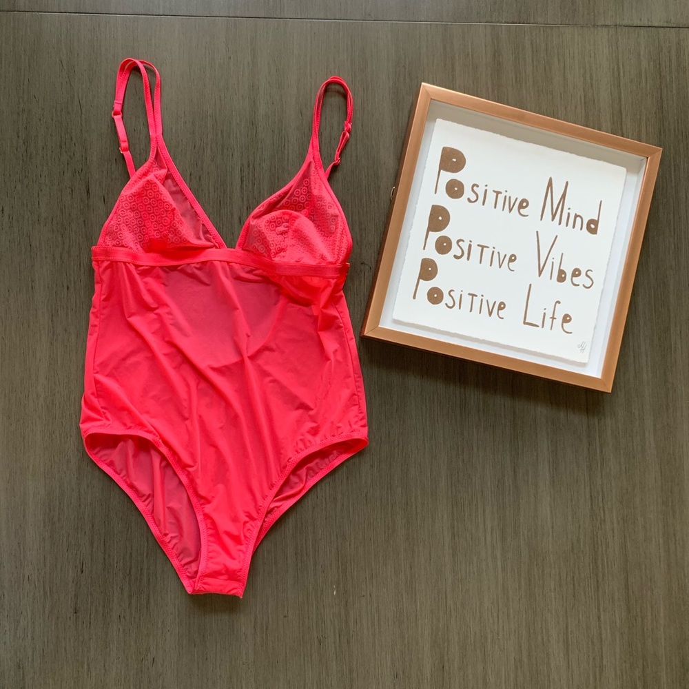 Victoria’s Secret hot pink teddy